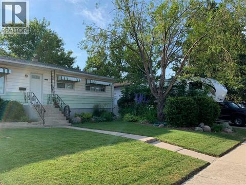 1101 14 Street N Lethbridge AB T1H2W3