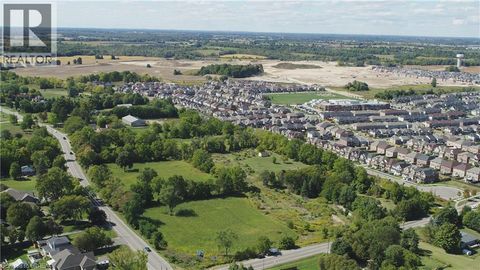 453 MOUNT PLEASANT Road Brantford ON N3T5L5