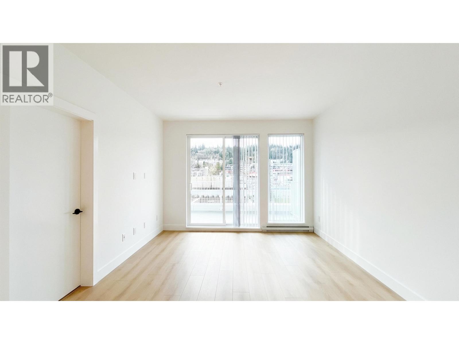 302 3055 MURRAY STREET