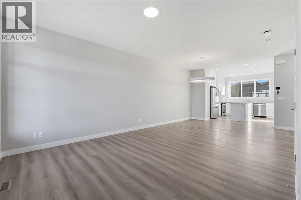 7007 Rangeview Avenue SE