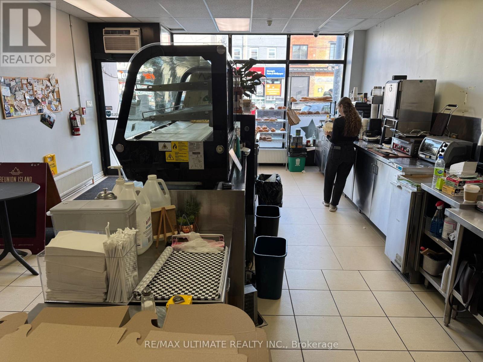 2897 LAKE SHORE BOULEVARD W