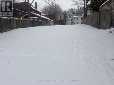 126 ELGIN STREET W Arnprior ON K7S1N8