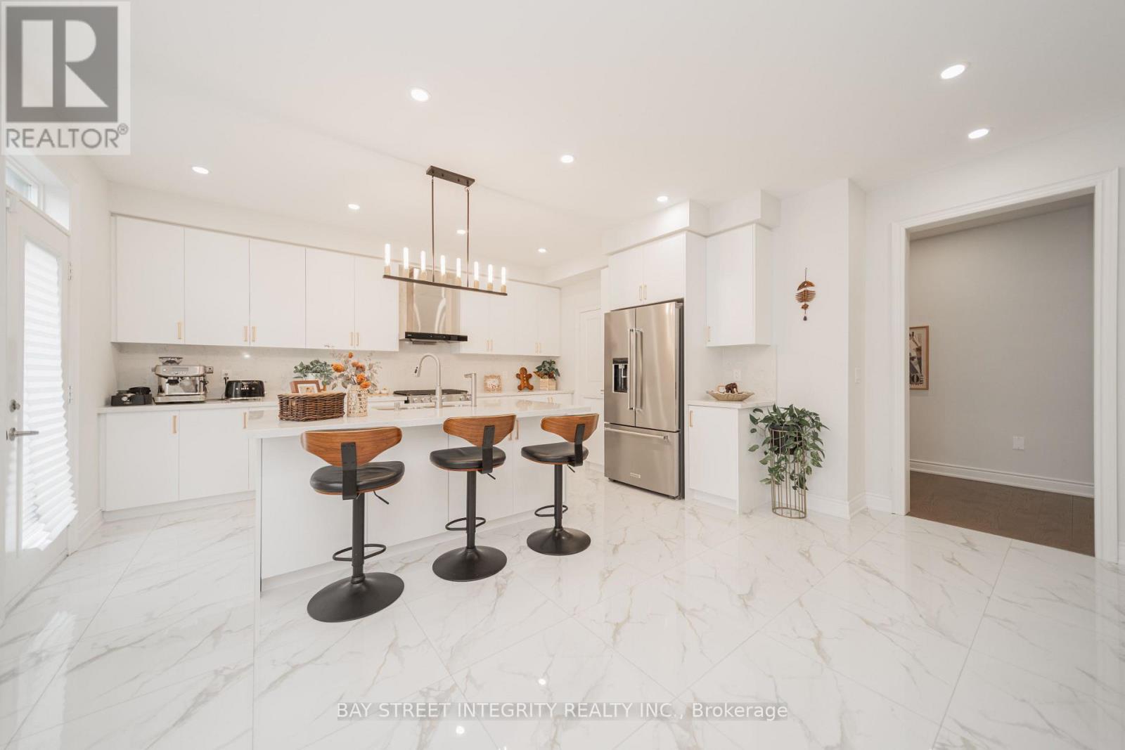 147 PRAIRIE ROSE DRIVE