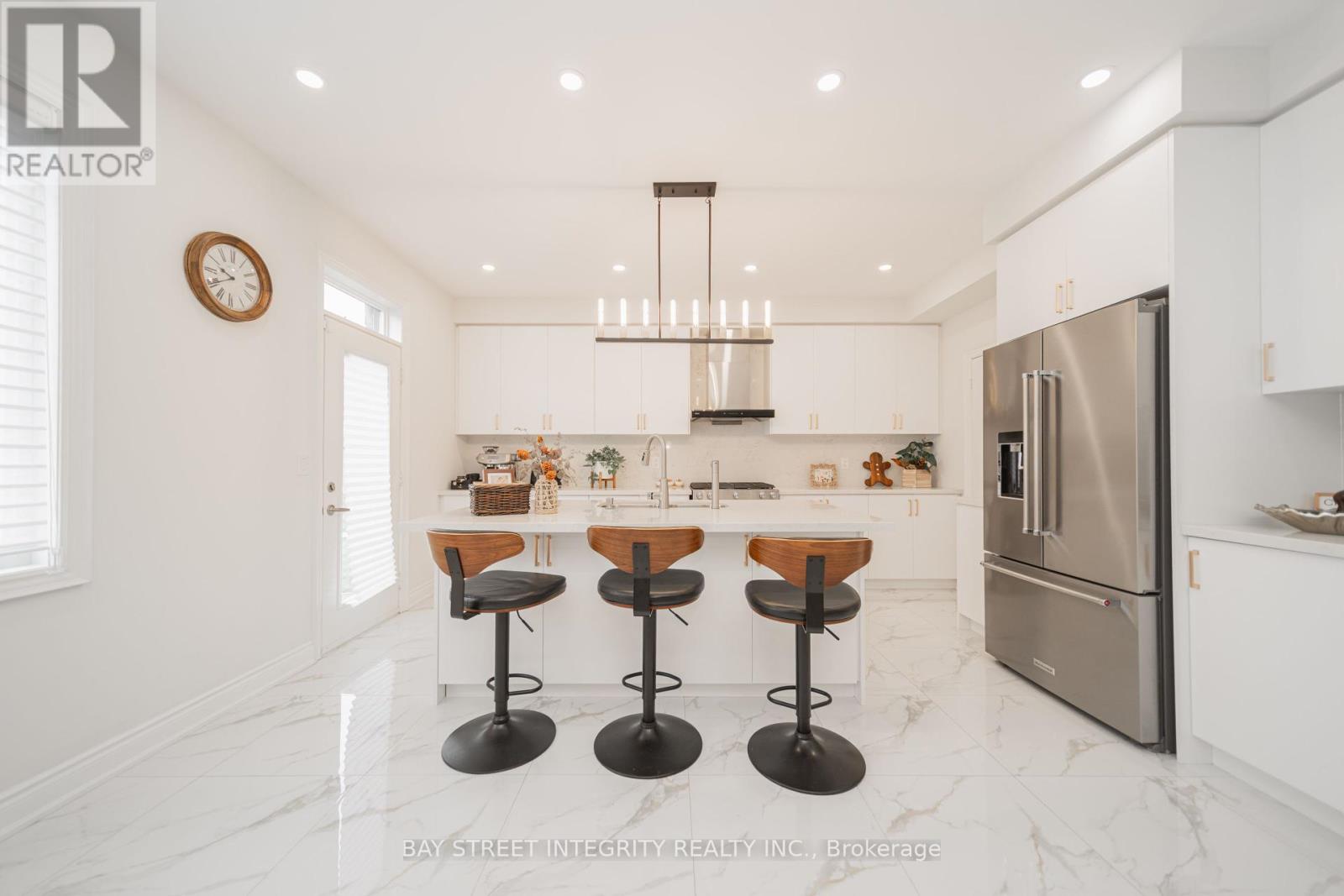 147 PRAIRIE ROSE DRIVE