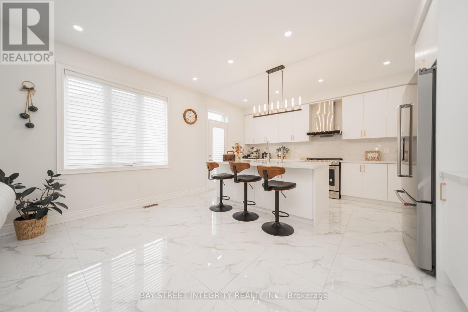 147 PRAIRIE ROSE DRIVE