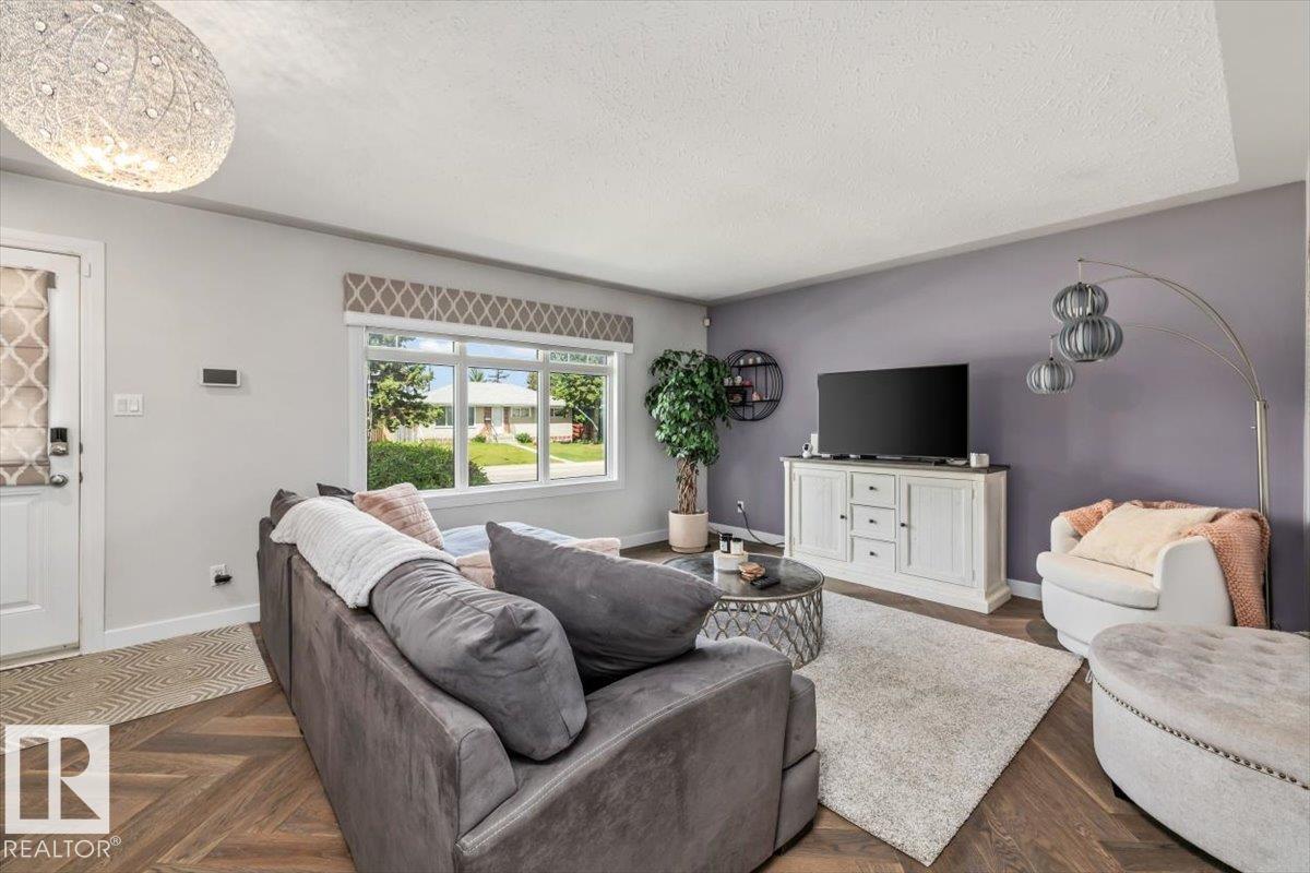 16165 110B AV NW