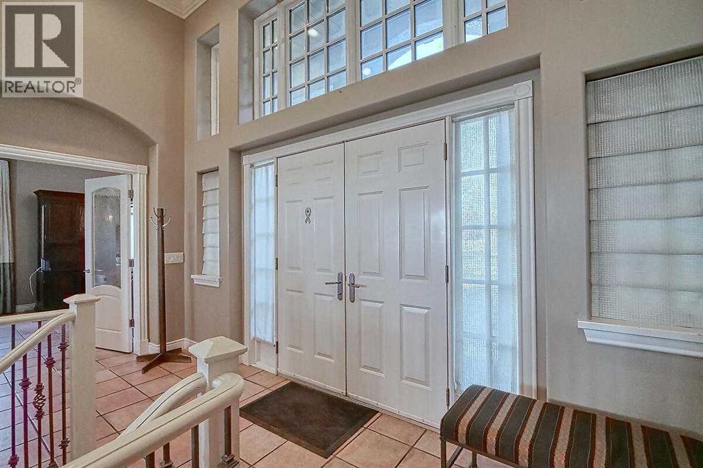 8 Mt Douglas Point SE