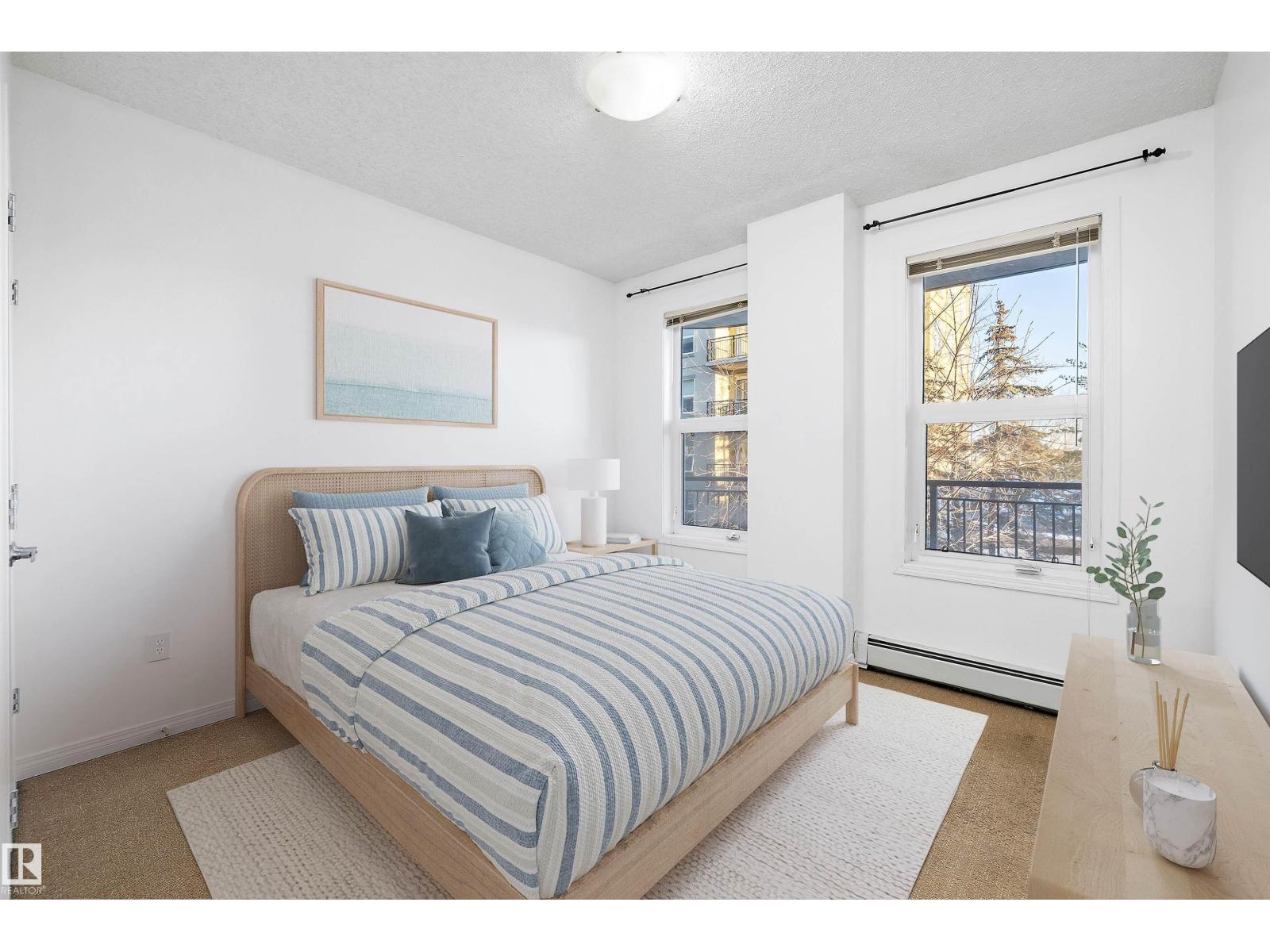 #1-208 4245 139 AV NW