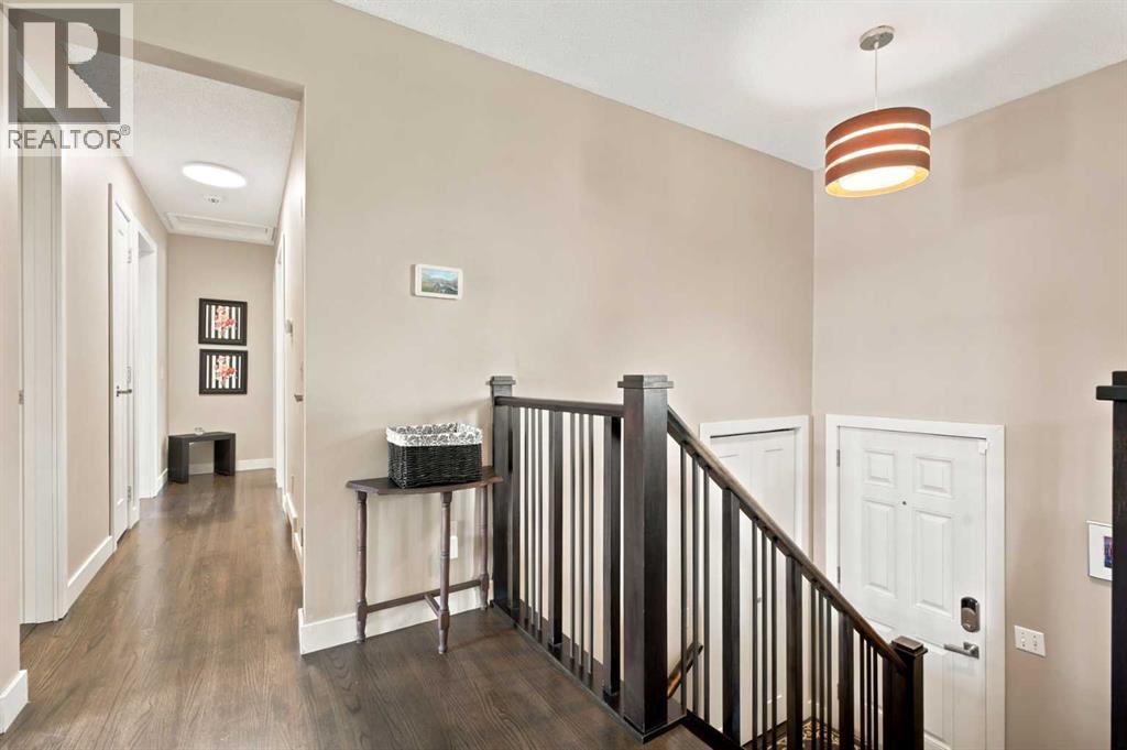 1016 Pensdale Crescent SE