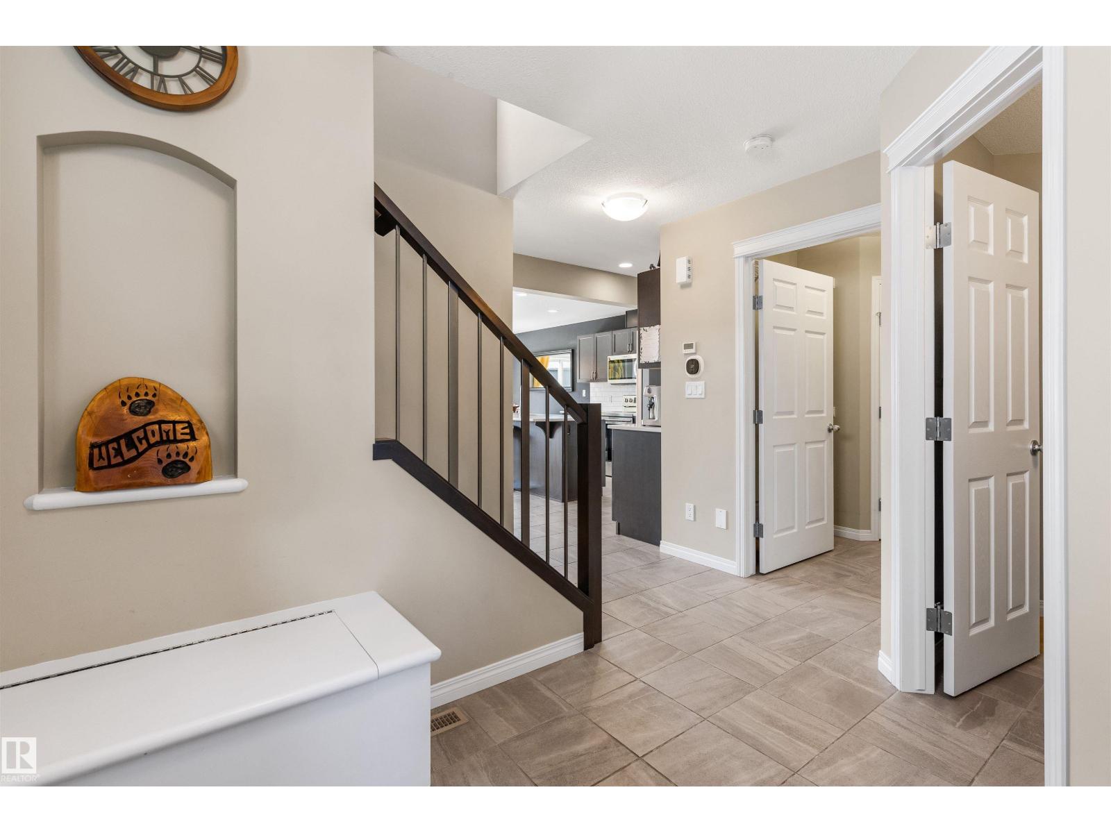 12827 207 ST NW