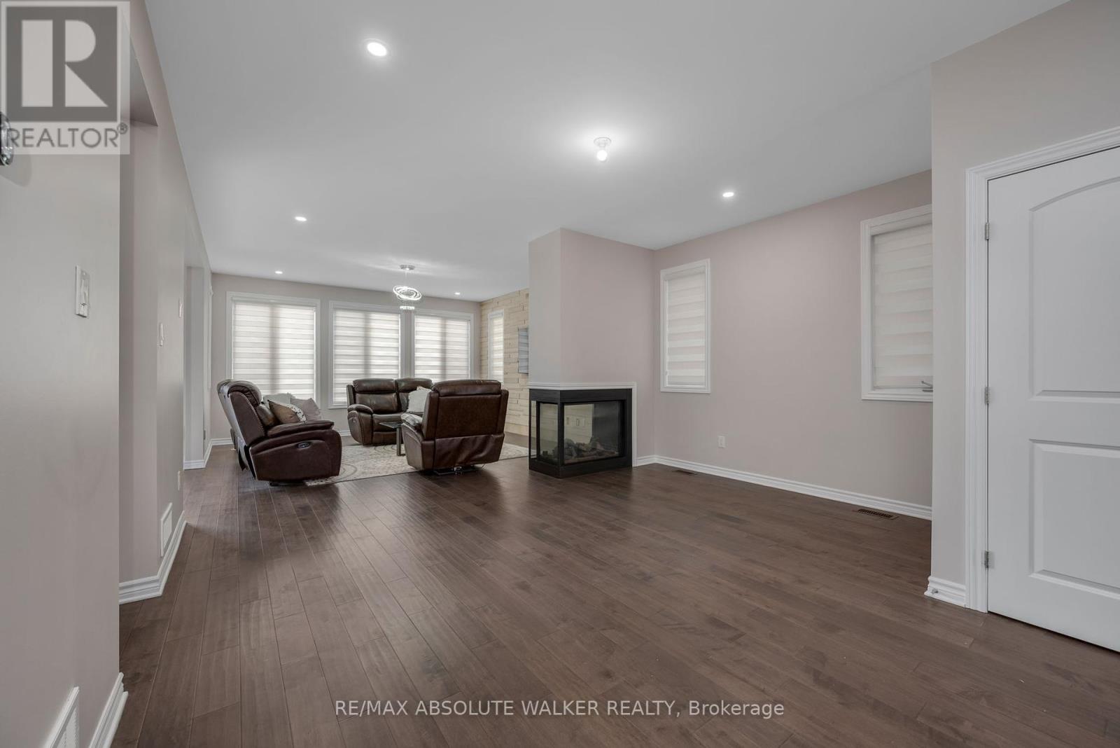 75 DUN SKIPPER DRIVE