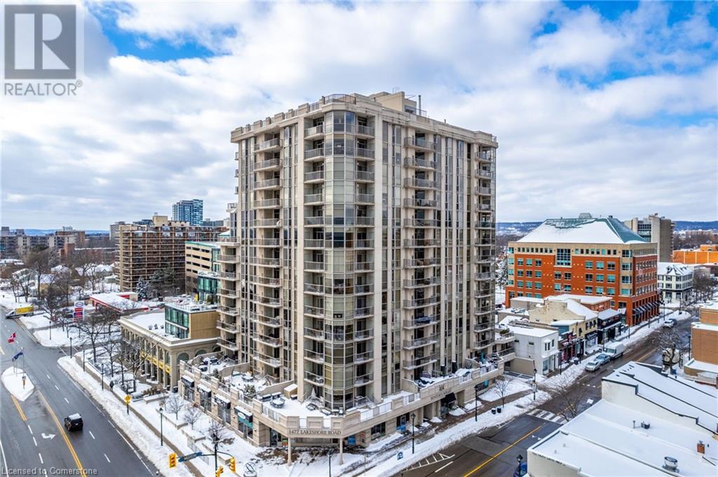 1477 LAKESHORE Road Unit# 304