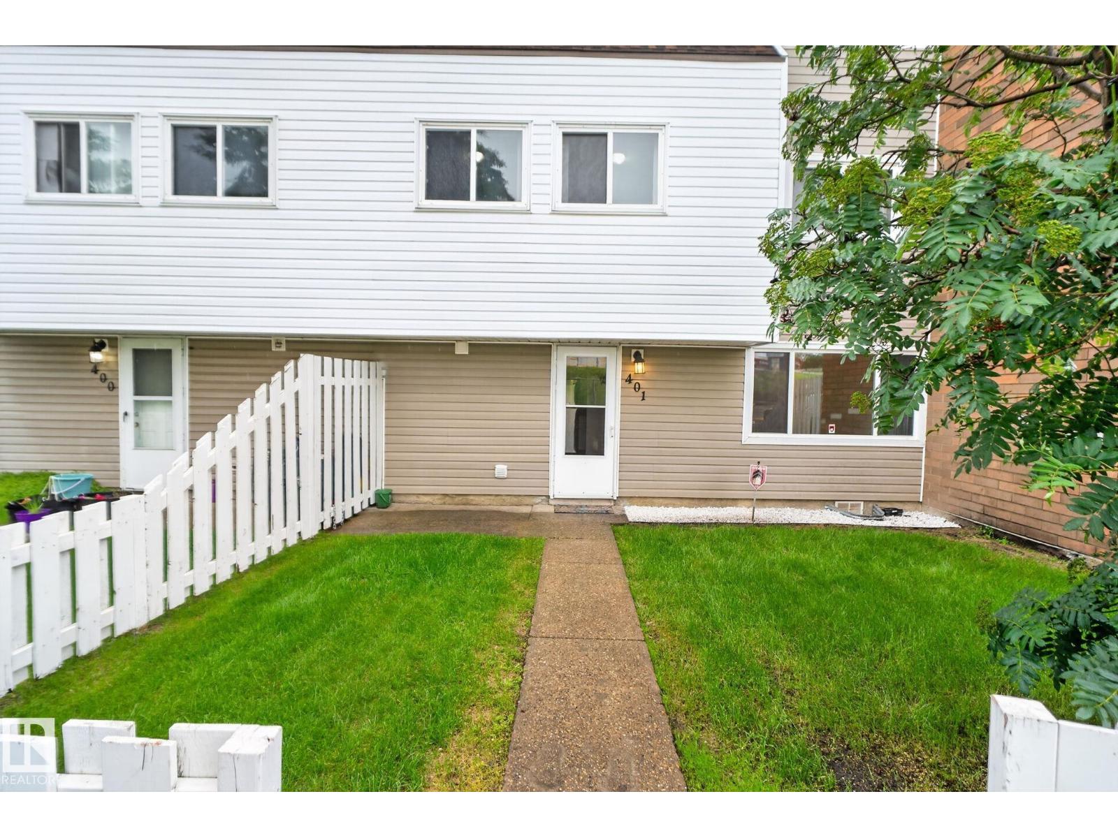 2908 116A AV NW