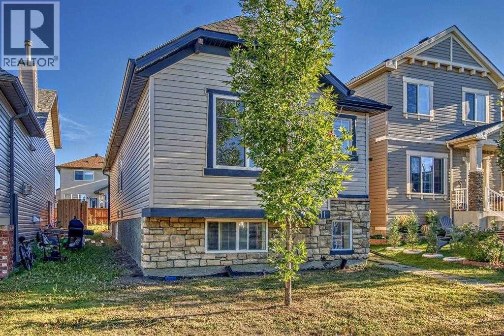 211 Saddlebrook Way NE