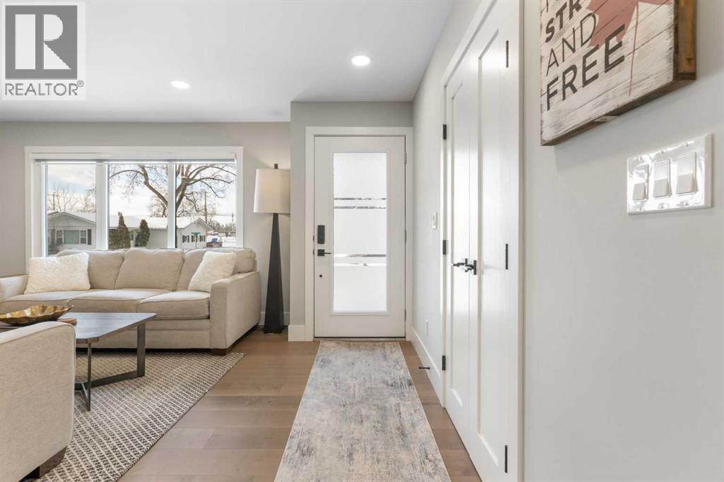 9936 Maplecreek Drive SE