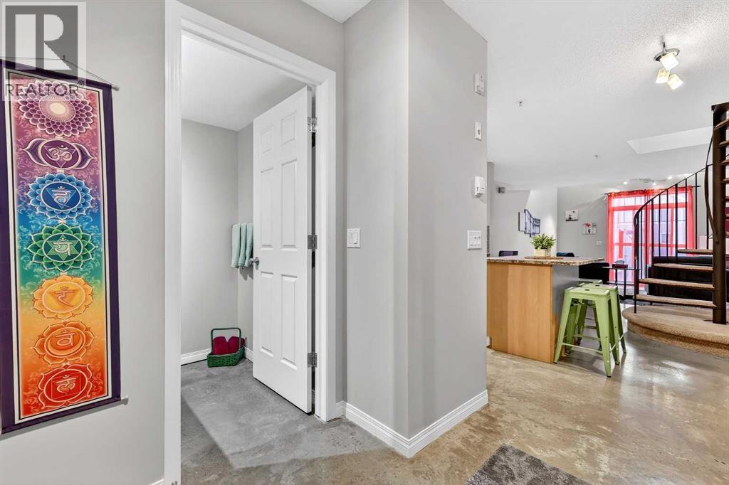 324, 1808 36 Avenue SW