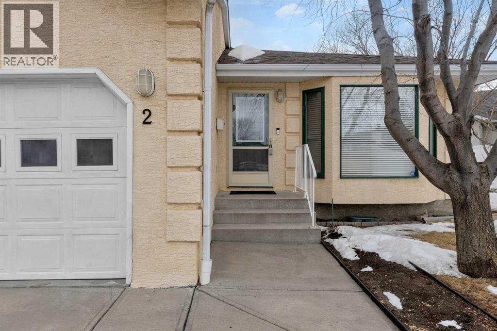 2, 200 Sandstone Drive NW