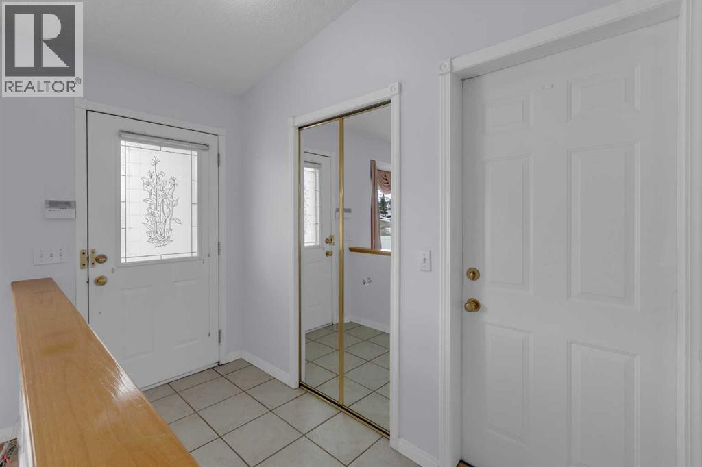 2, 200 Sandstone Drive NW