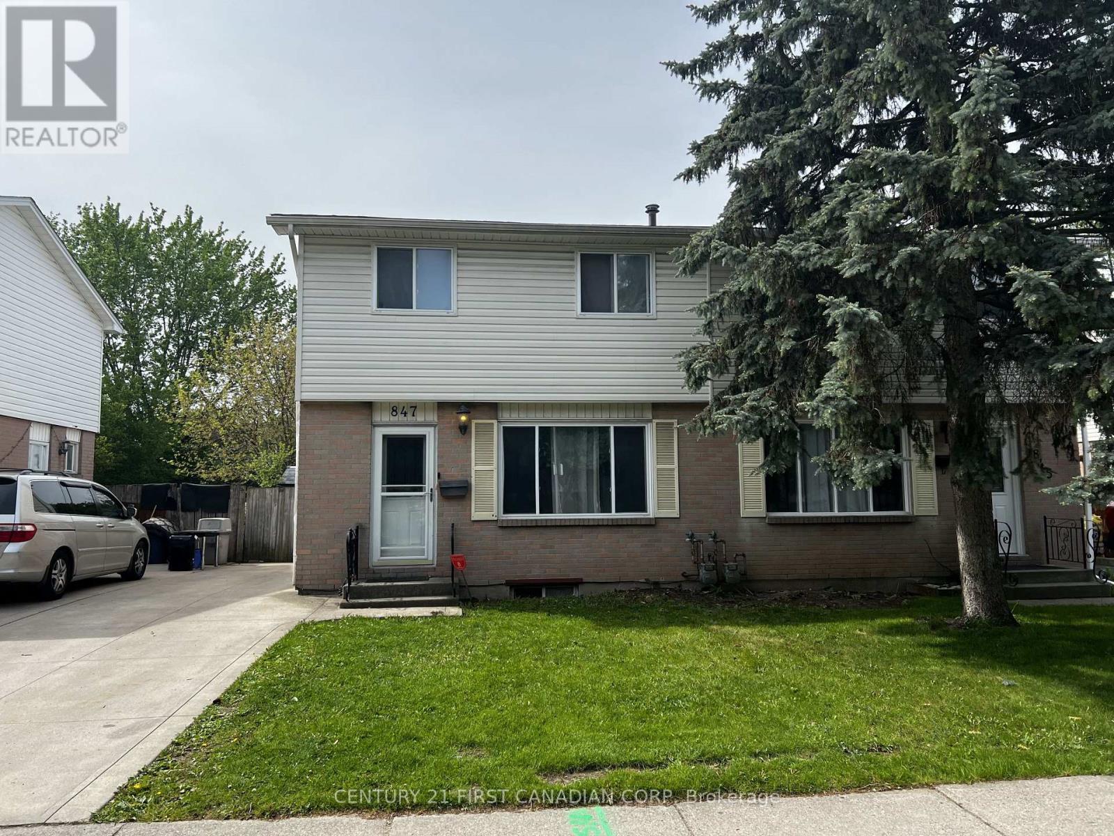 847 JALNA BOULEVARD
