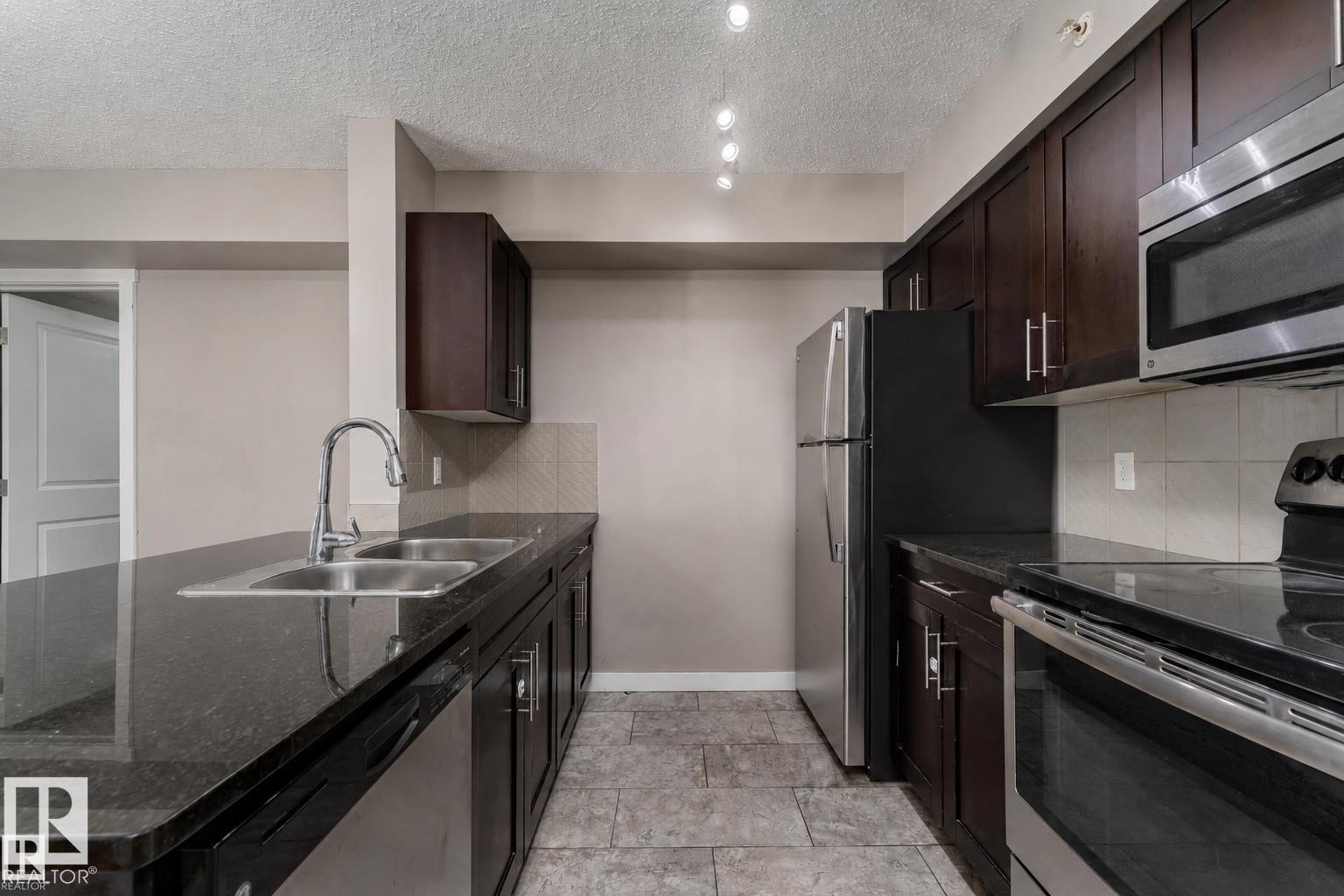 #409 5804 MULLEN PL NW