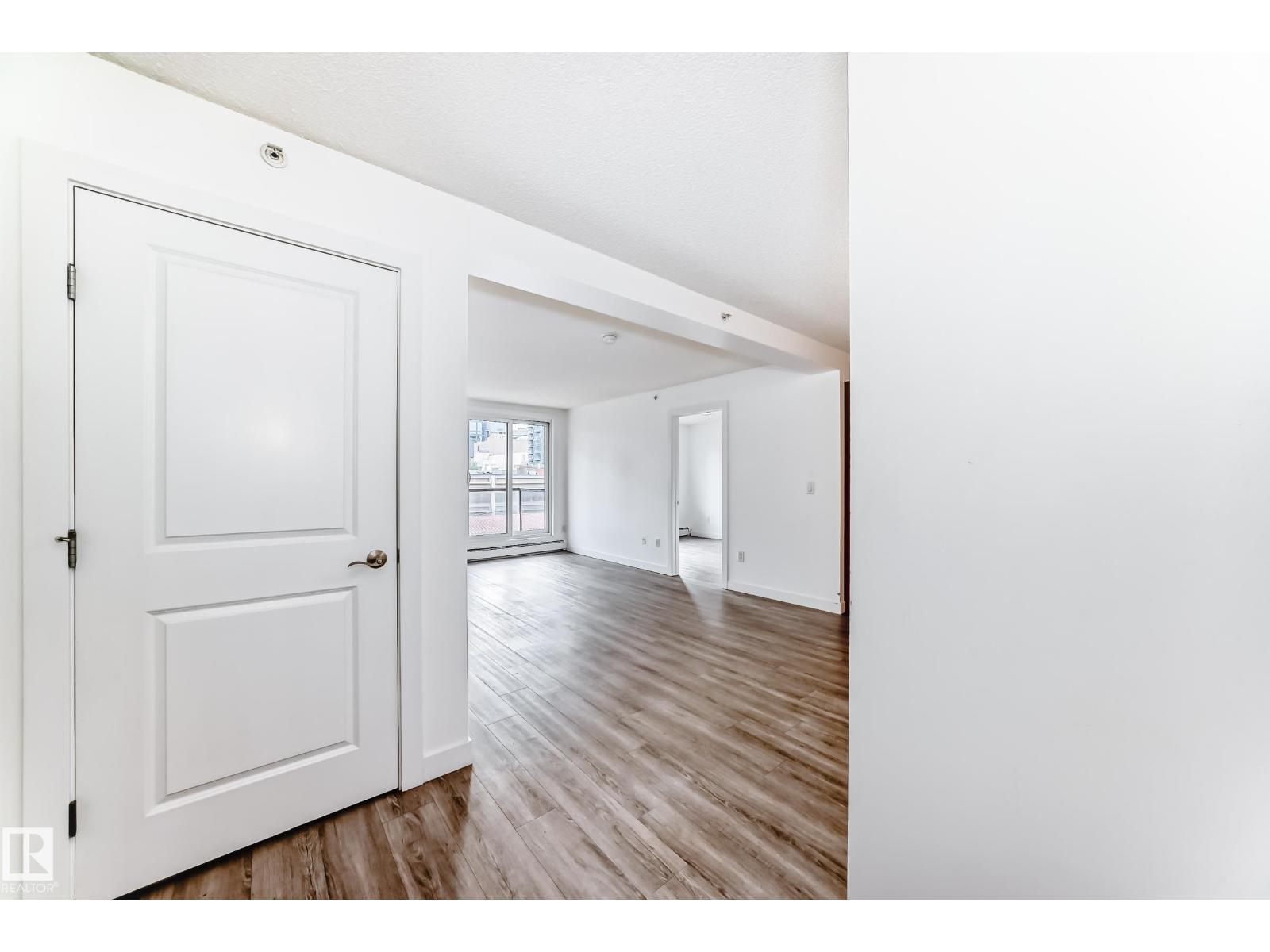 #304 10303 105 ST NW