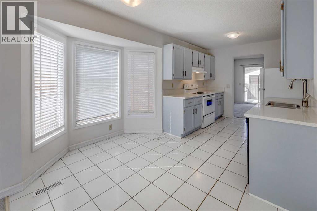 71 Beddington Rise NE