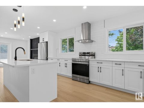 1 COACHMAN PL Sherwood Park AB T8H1C1