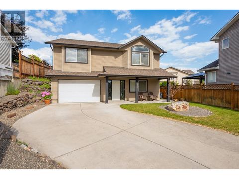 847 Galbraith Place Kelowna BC V1X8A1