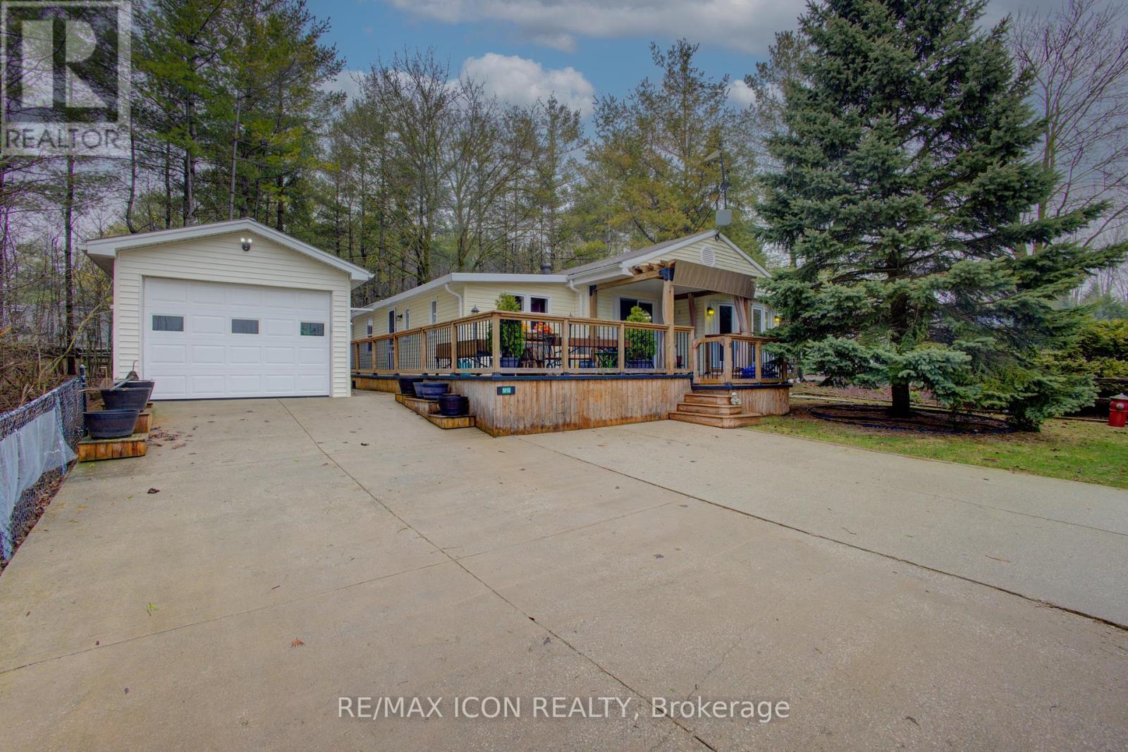 MAPLE 18 - 7489 SIDEROAD 5 E