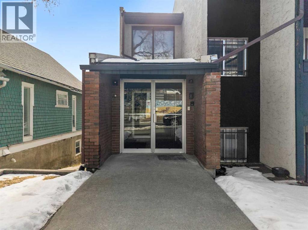 201, 1633 26 Avenue SW