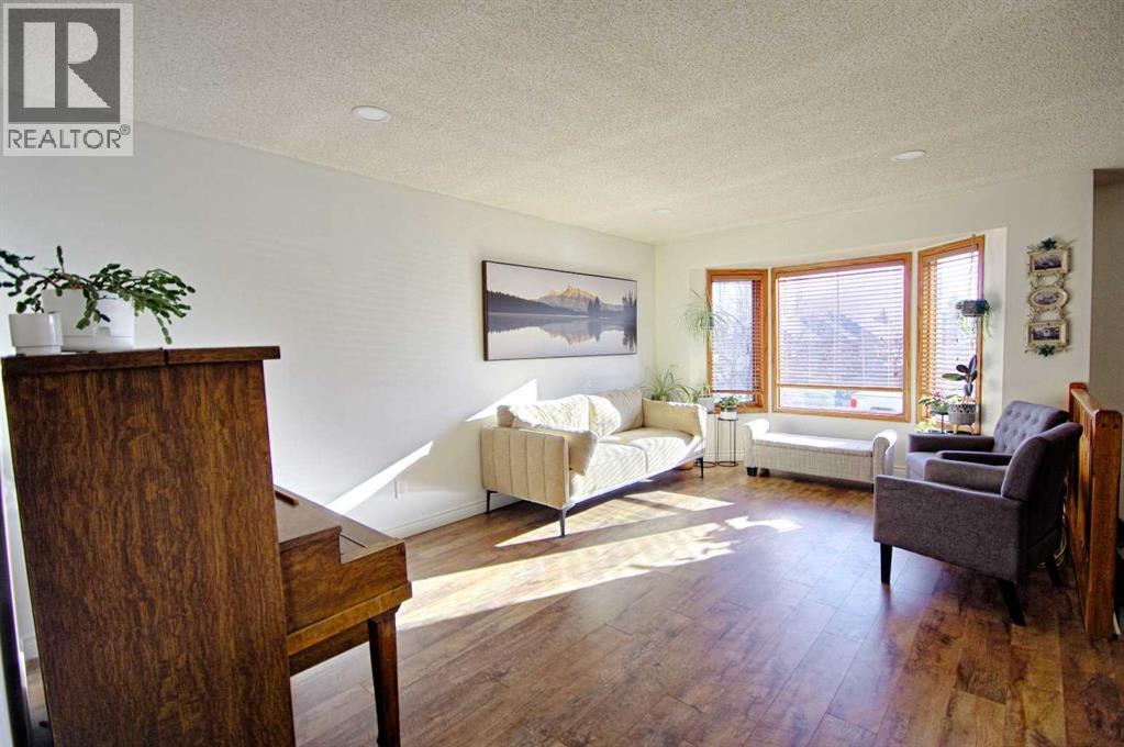 46 Heritage Crescent W