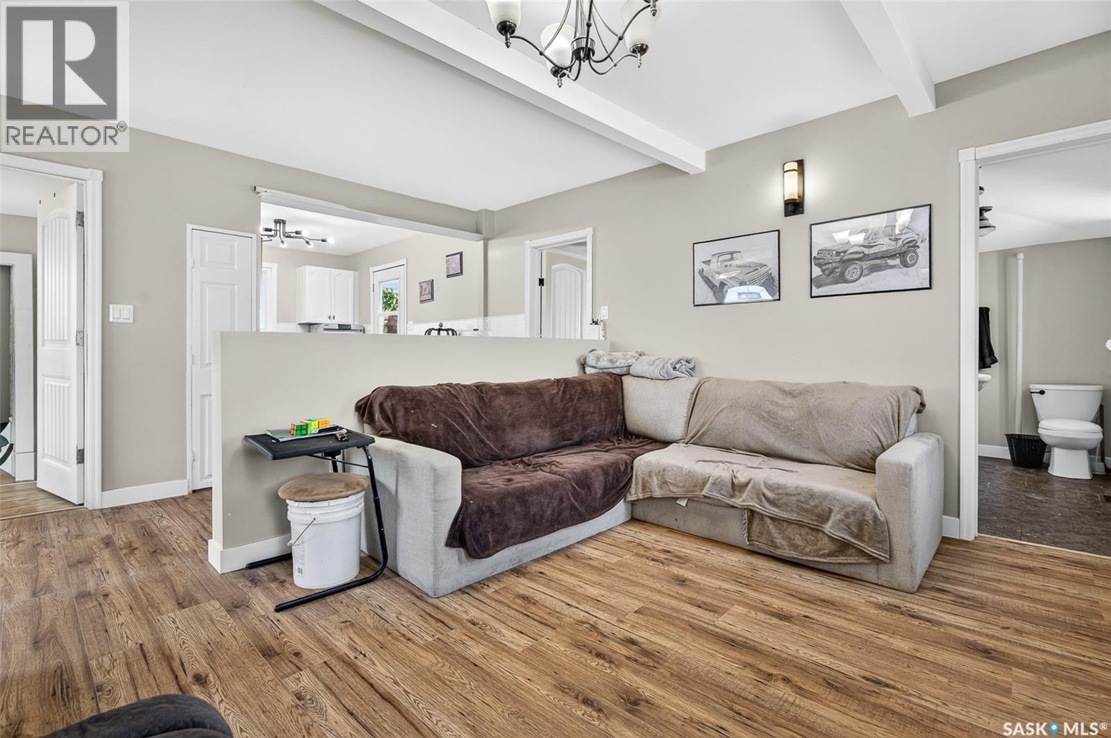 1002 Stadacona STREET W
