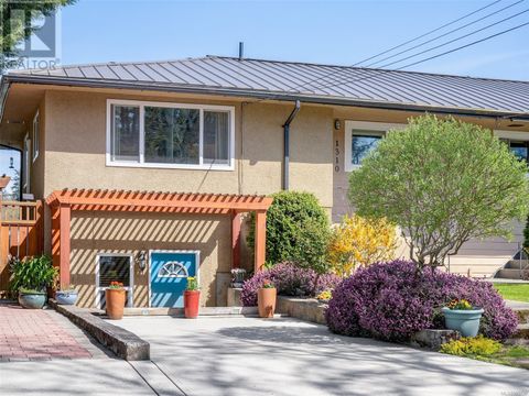 1310 Roy Rd Saanich BC V8Z2Y2