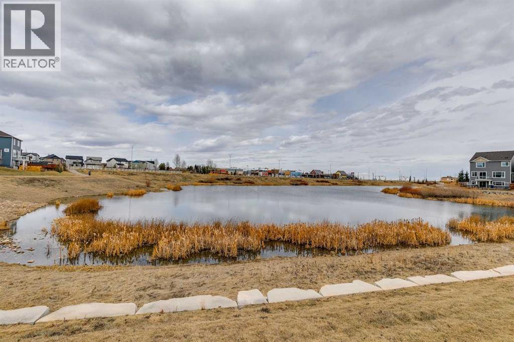 280 Yorkville Manor SW