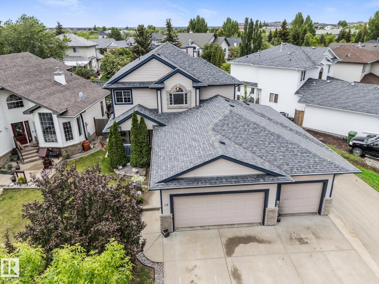 18 WOODBEND WY