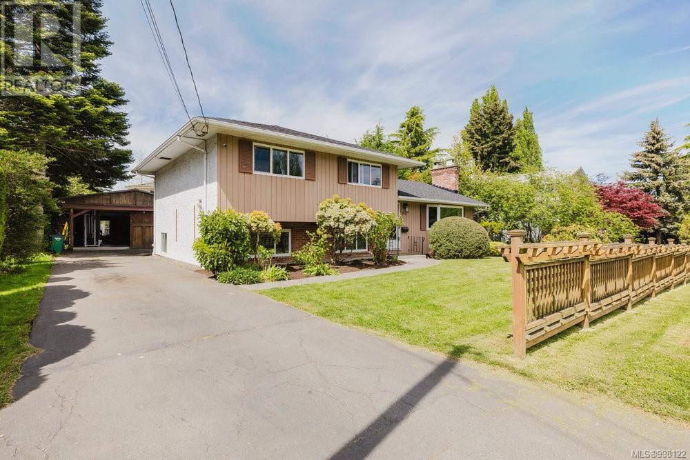 3810 Gordon Head Rd