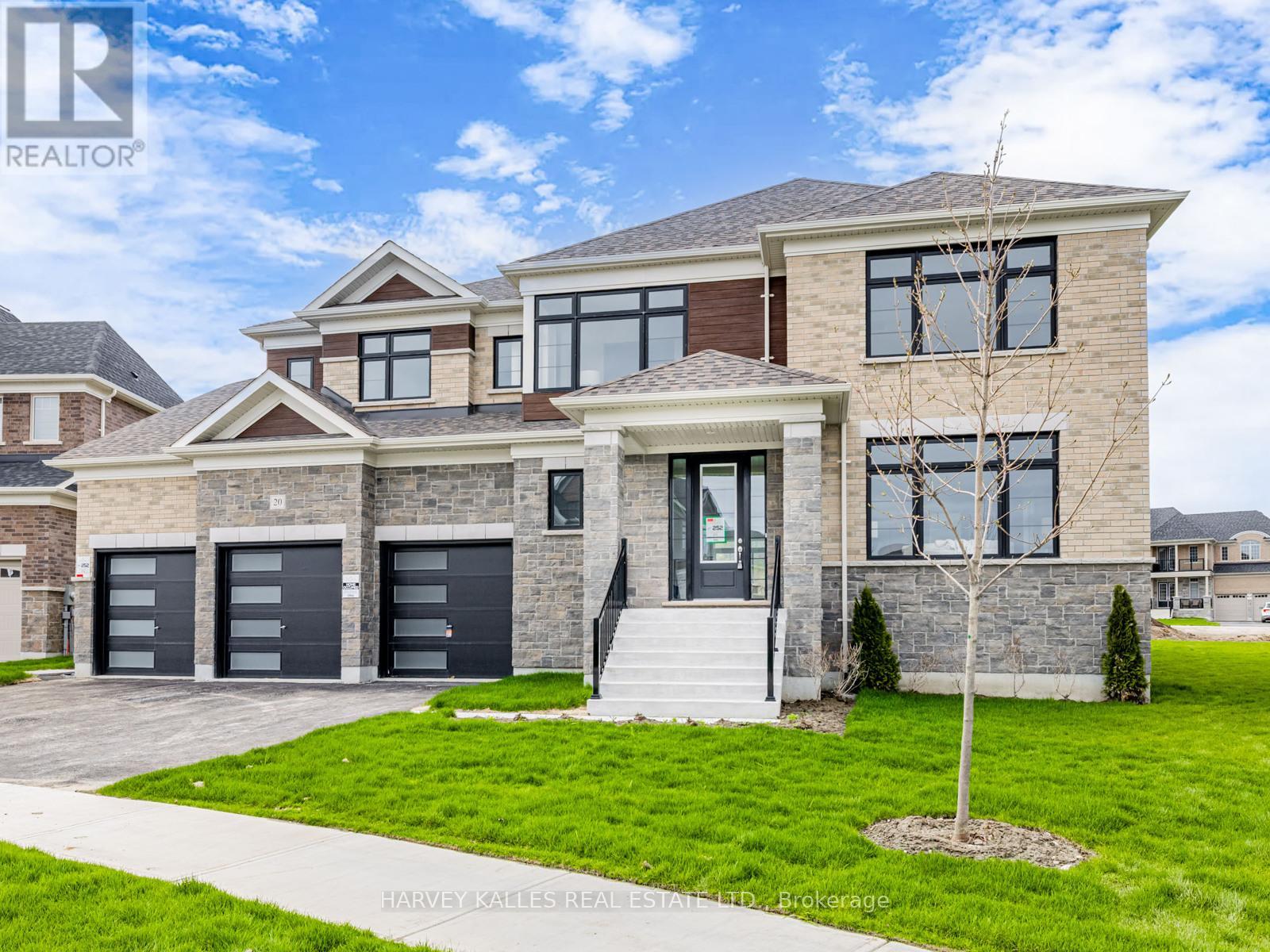20 TWINLEAF CRESCENT