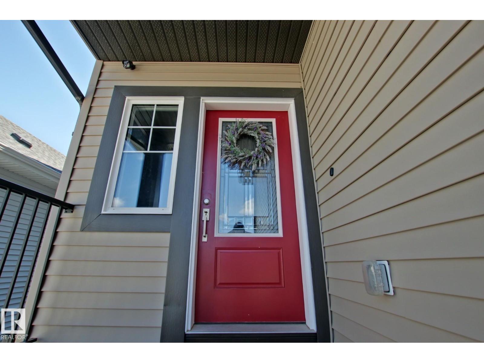 9711 223 ST NW