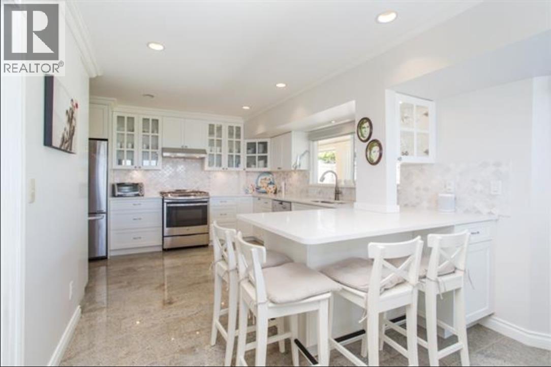 1002 EYREMOUNT DRIVE