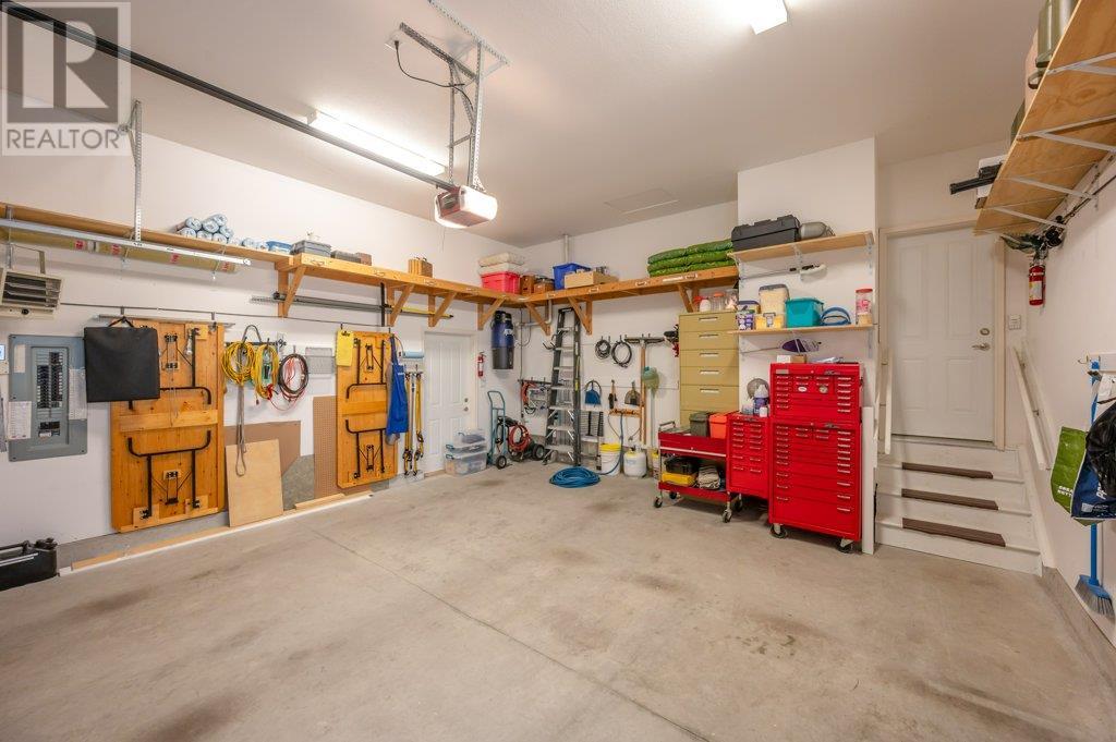 6905 MOUNTAINVIEW Drive