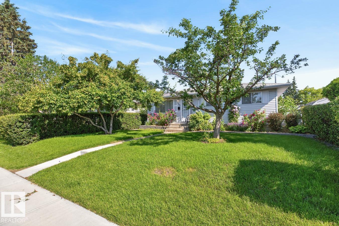 11820 132 AV NW