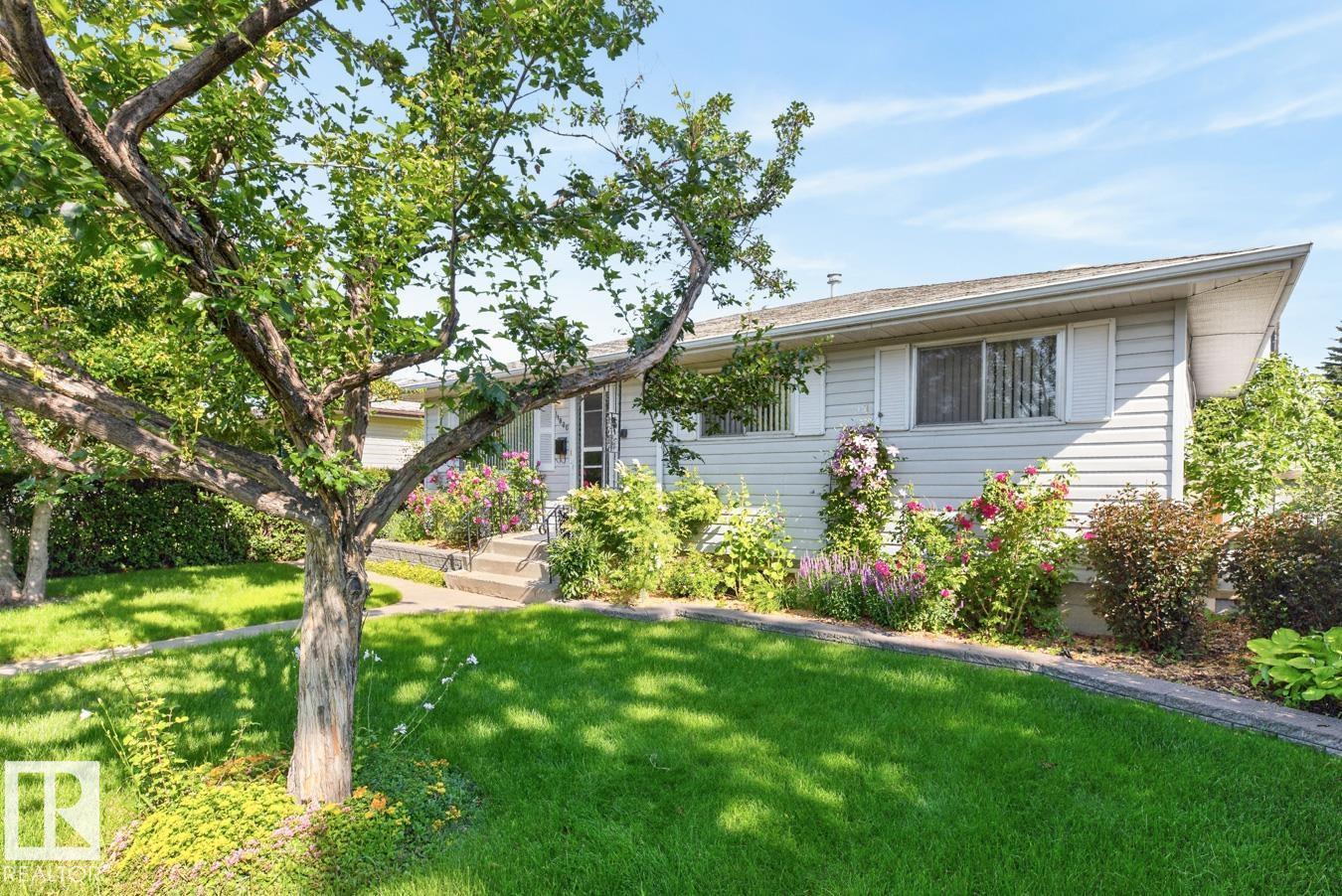 11820 132 AV NW