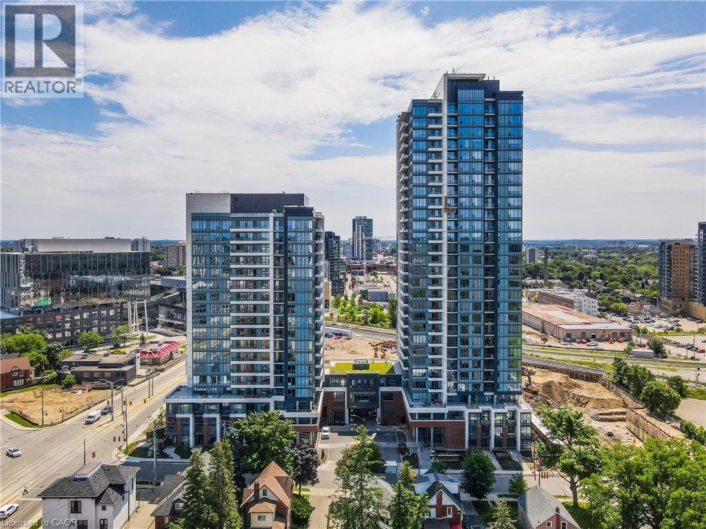 15 WELLINGTON Street S Unit# 907