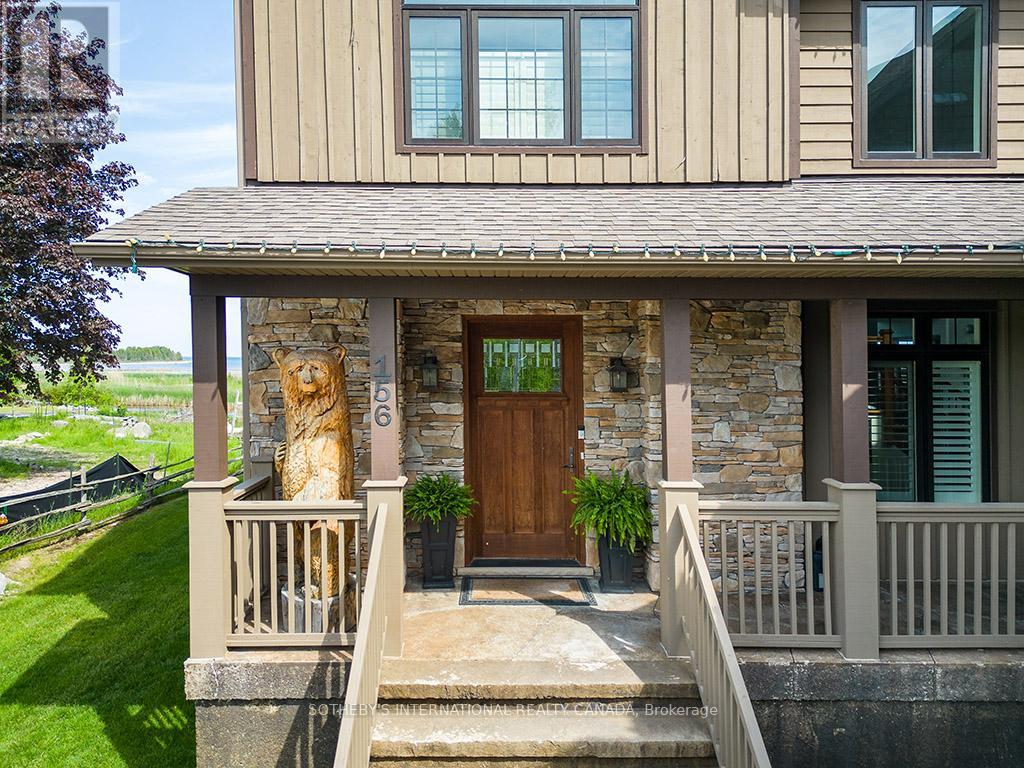 156 BARTLETT BOULEVARD