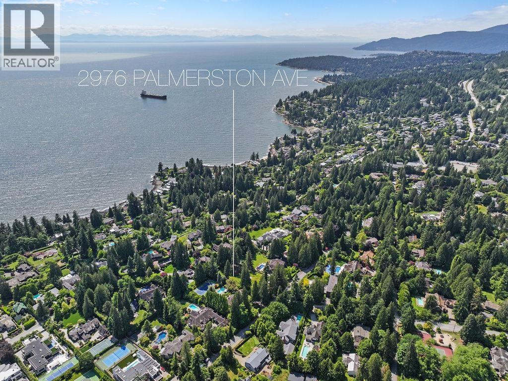 2976 PALMERSTON AVENUE