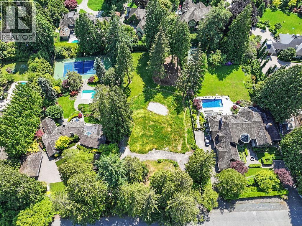 2976 PALMERSTON AVENUE