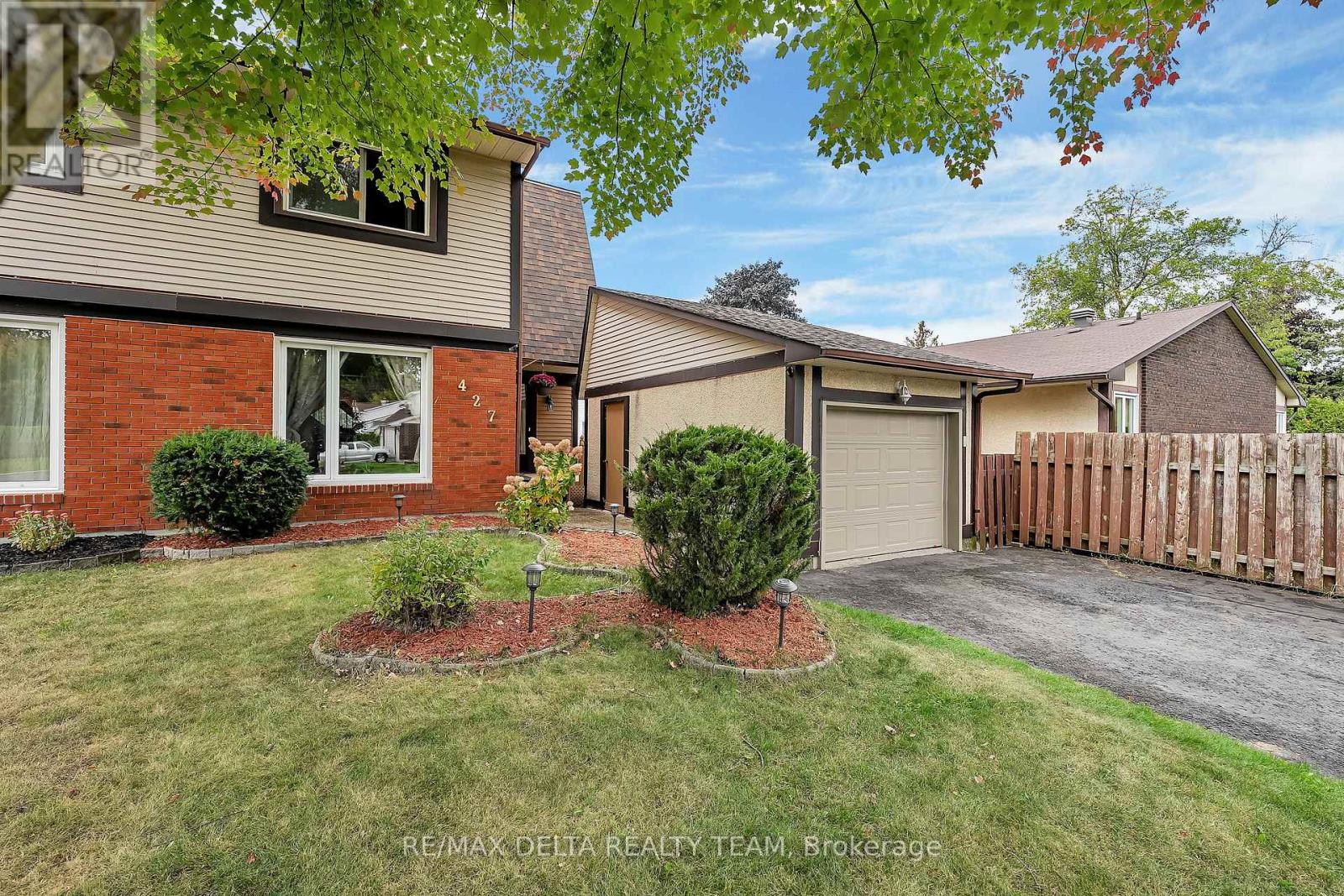 427 MOCKINGBIRD DRIVE