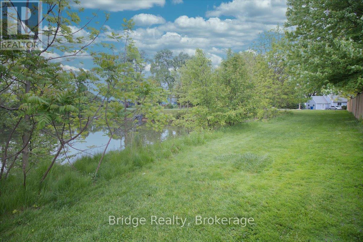 35 GREENFIELD LANE