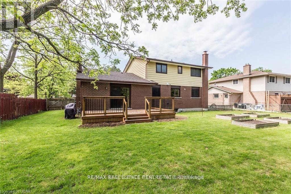 14 RENFREW PLACE