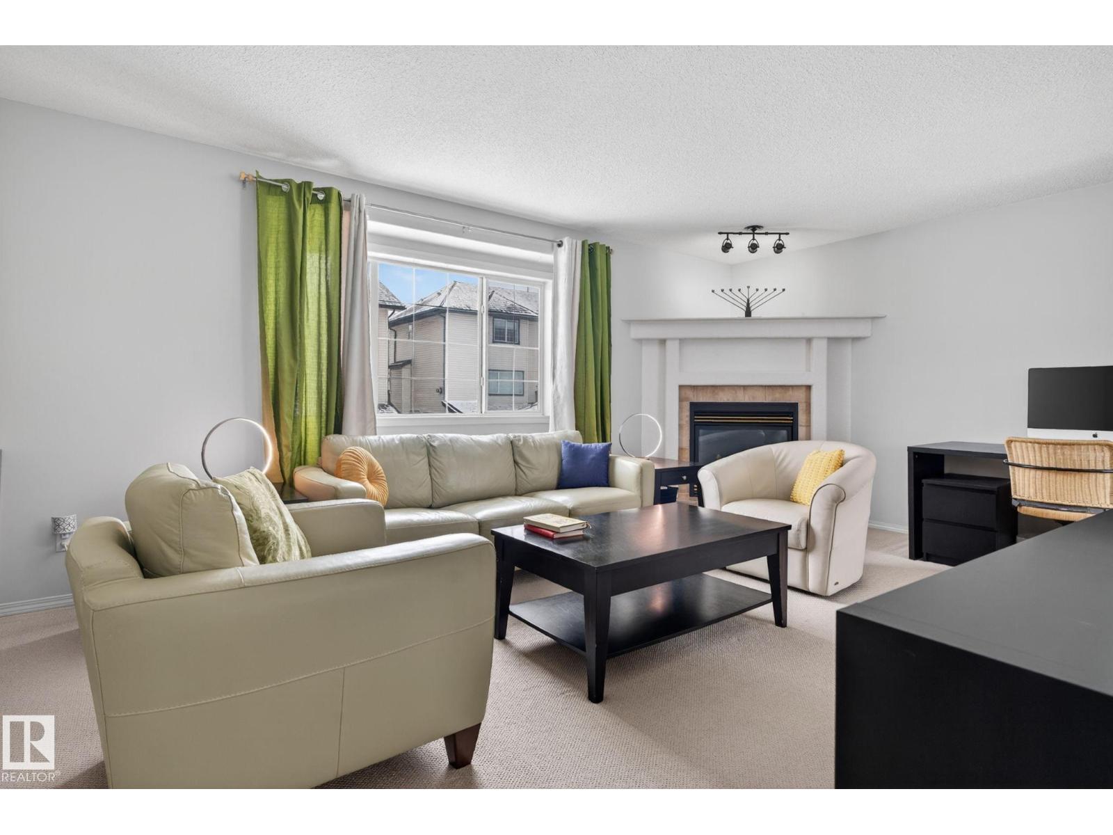 #27 225 BLACKBURN DR E SW